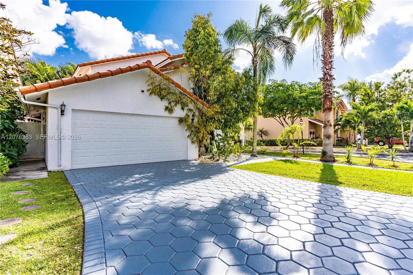 8909 SW 108th Cir Ct, Miami, FL 33176 photo 4