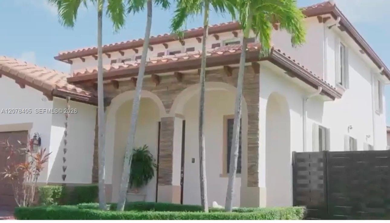 221 SE 35th Ave, Homestead, FL 33033 photo 2