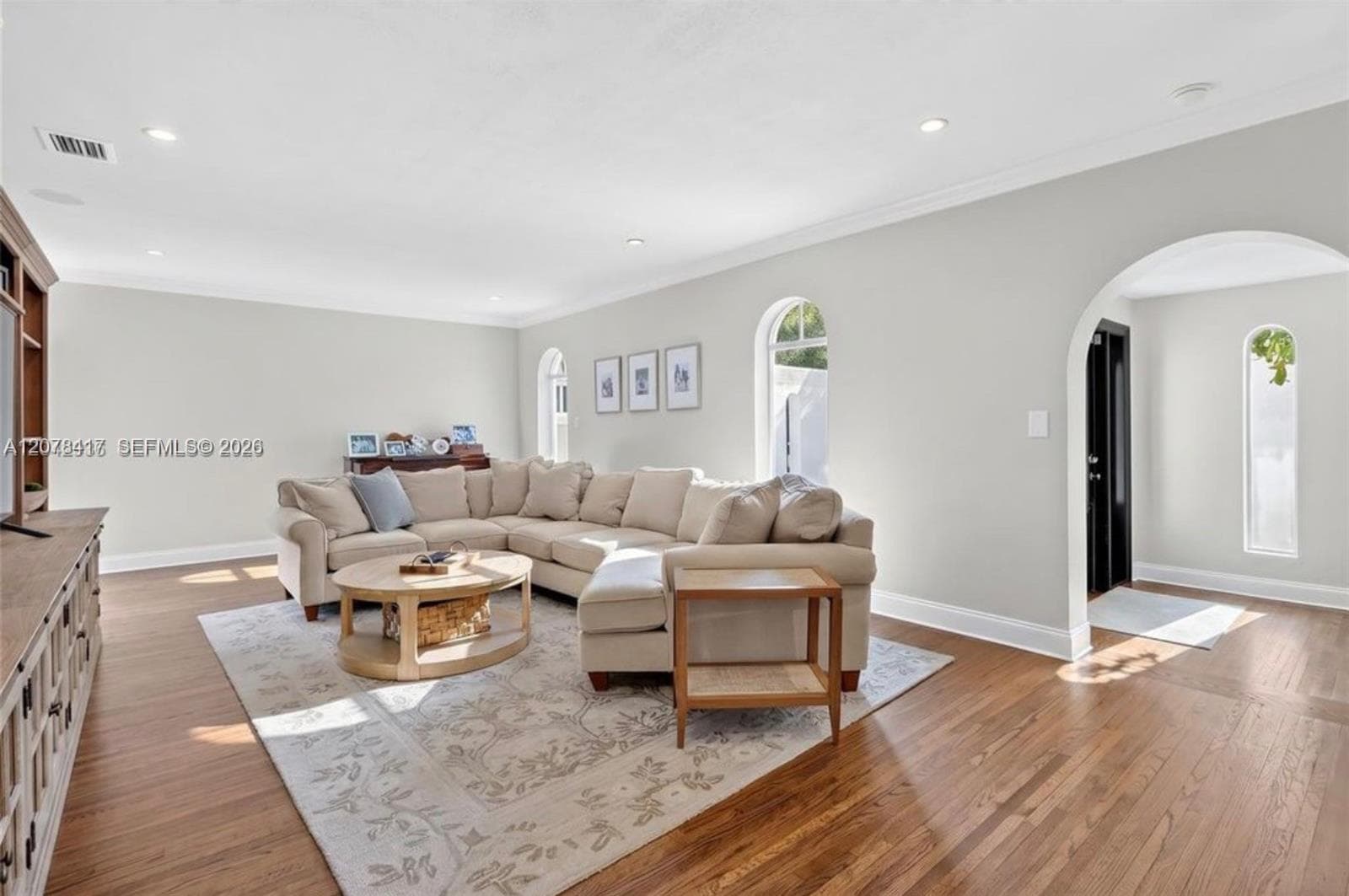 4943 Riviera Dr # -, Coral Gables, FL 33146