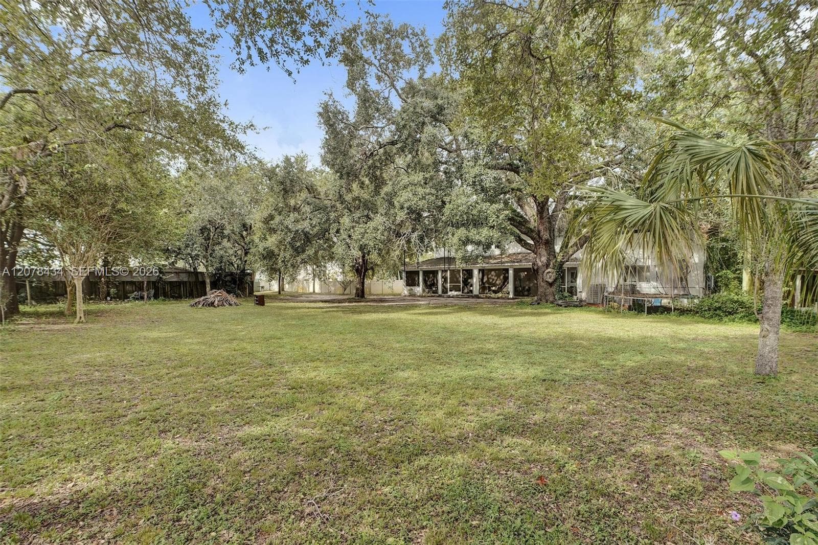 0 171 st, North Miami Beach, FL 33162 photo 2
