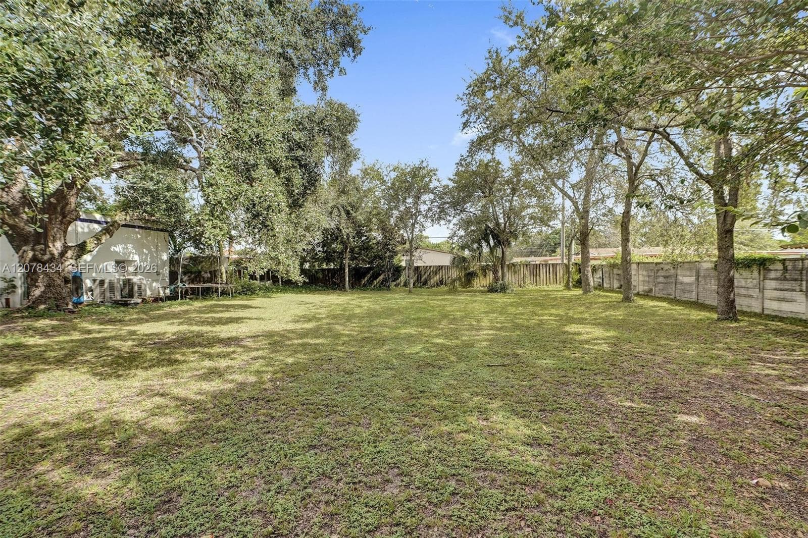 0 171 st, North Miami Beach, FL 33162