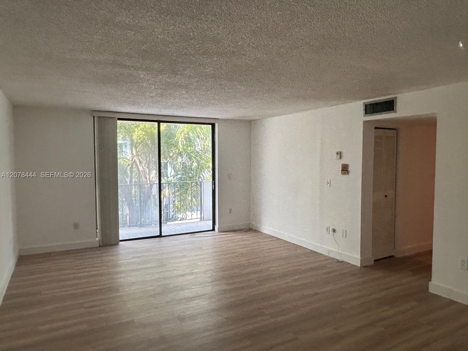 1673 Bay Rd # 405, Miami Beach, FL 33139 photo 3