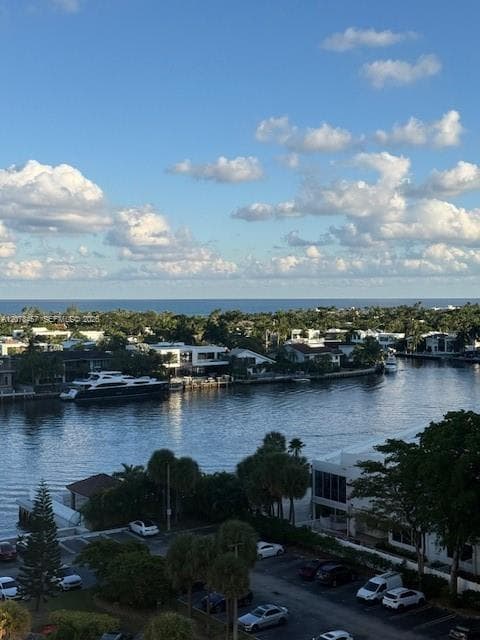 20505 E Country Club Dr # 1036, Aventura, FL 33180 photo 2