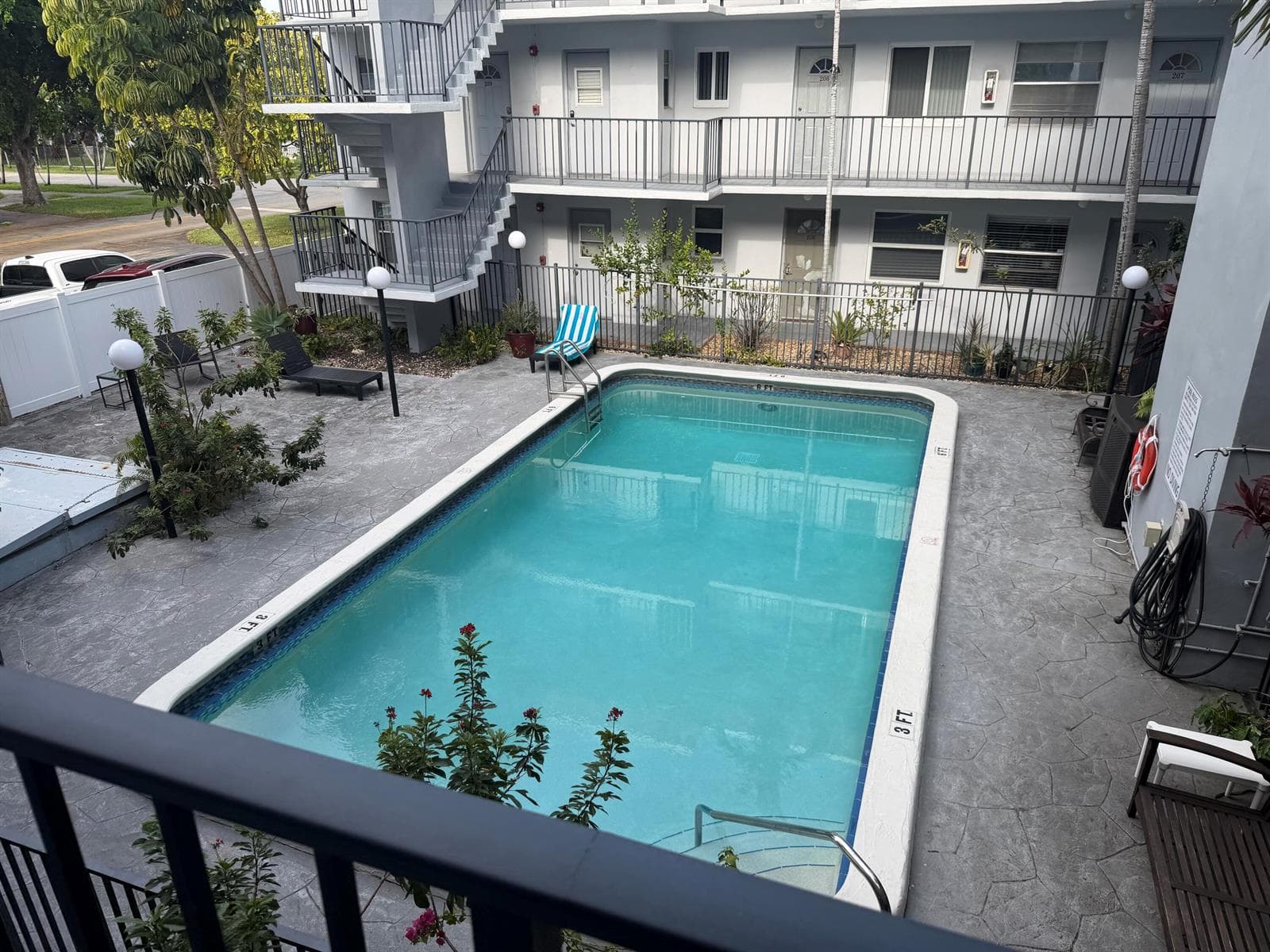 714 NE 10th Street # 205, Hallandale Beach, FL 33009 photo 2