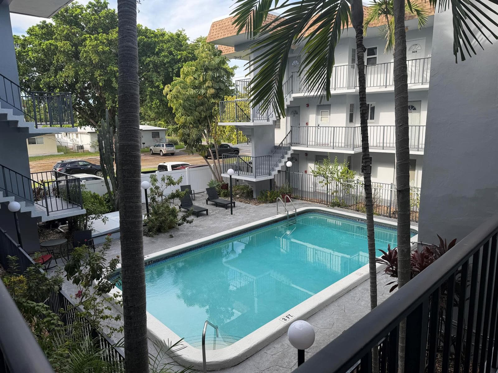 714 NE 10th Street # 205, Hallandale Beach, FL 33009 photo 3