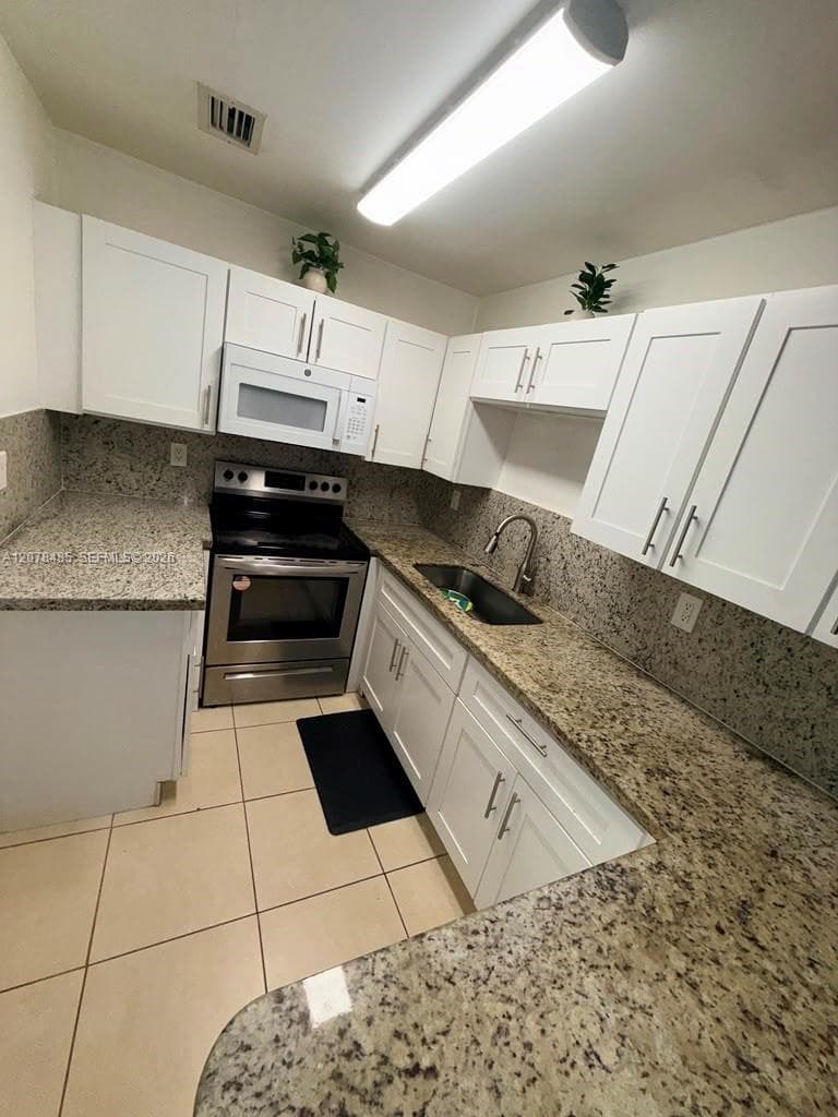 1017 SW 8th St # A, Hallandale Beach, FL 33009 photo 5
