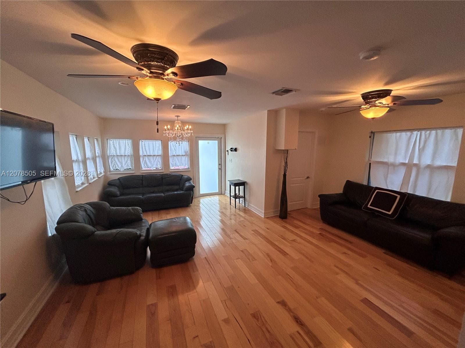 413 S K St, Lake Worth, FL 33460 photo 4