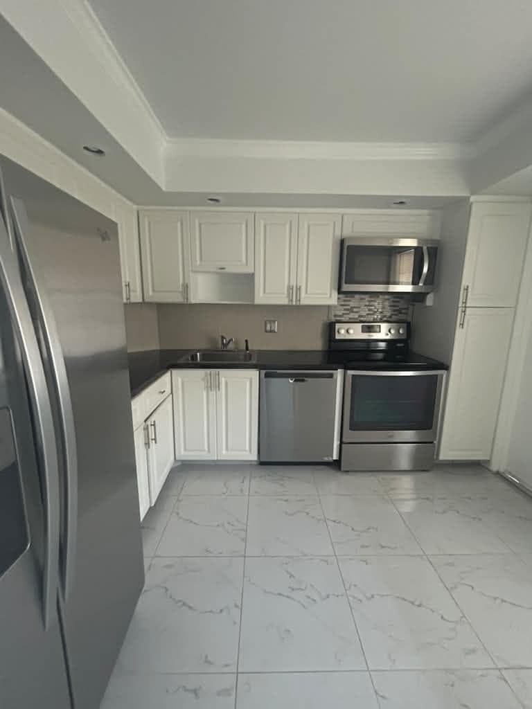 2661 S COURSE Drive # 306, Pompano Beach, FL 33069 photo 2