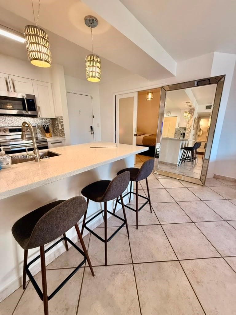 19701 E Country Club Dr # 5605A, Aventura, FL 33180