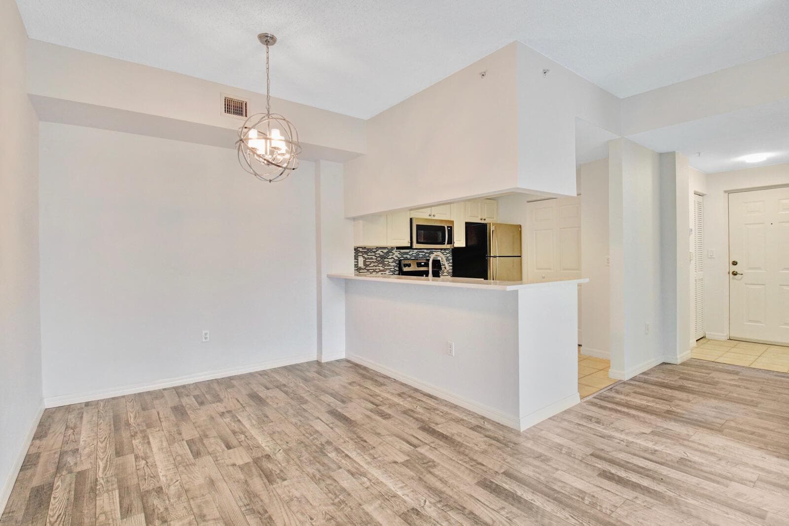 2801 SARENTO Place # 304, Palm Beach Gardens, FL 33410 photo 4