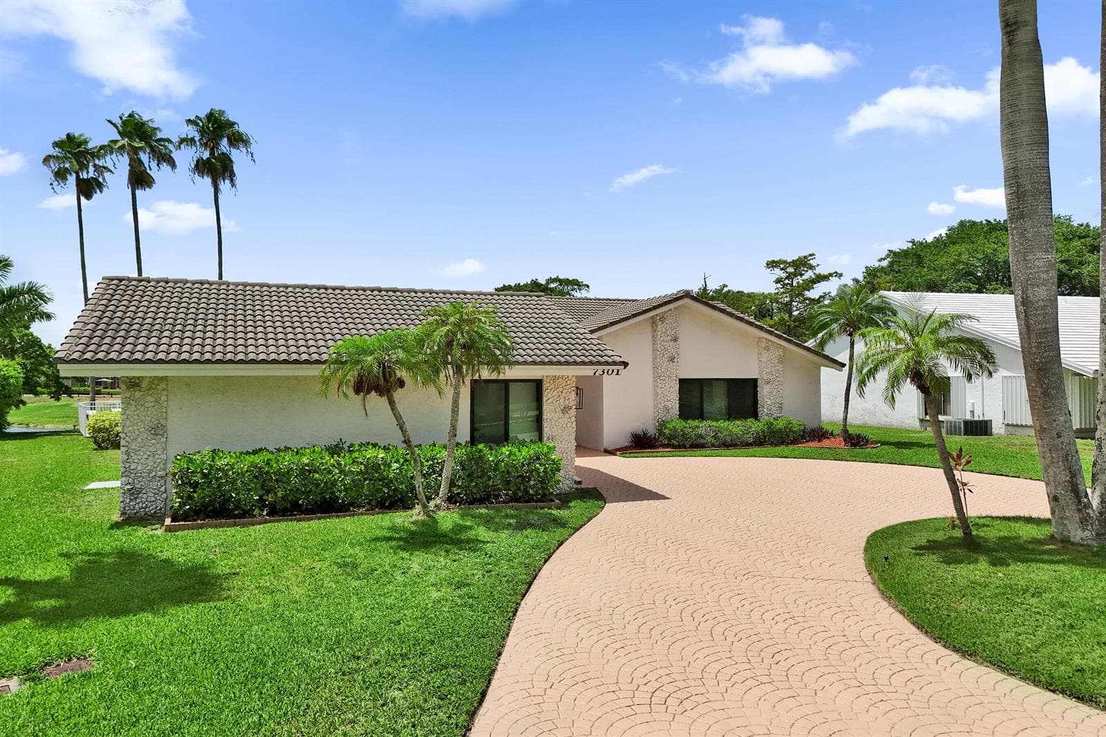7301 NW 83rd Way, Tamarac, FL 33321