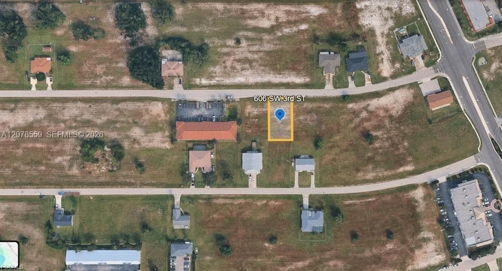 606 SW 3rd St, Cape Coral, FL 33991 photo 3