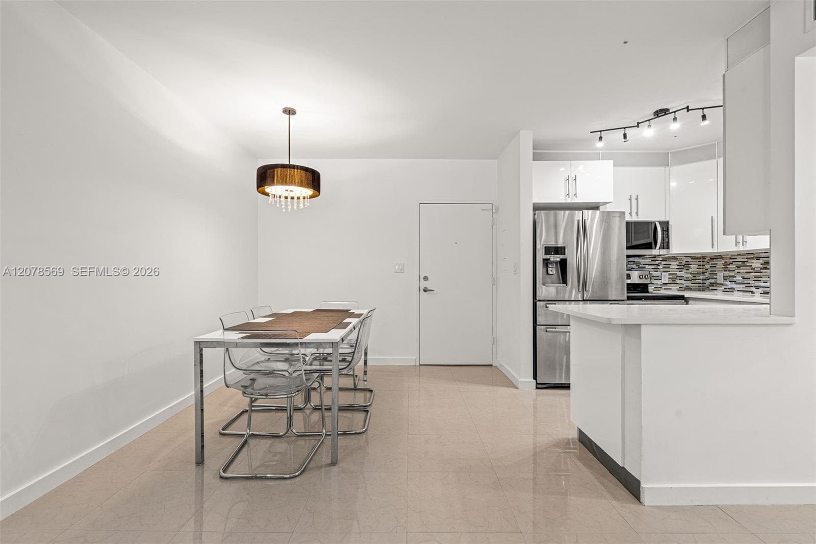 7441 Wayne Ave # 1R, Miami Beach, FL 33141 photo 4