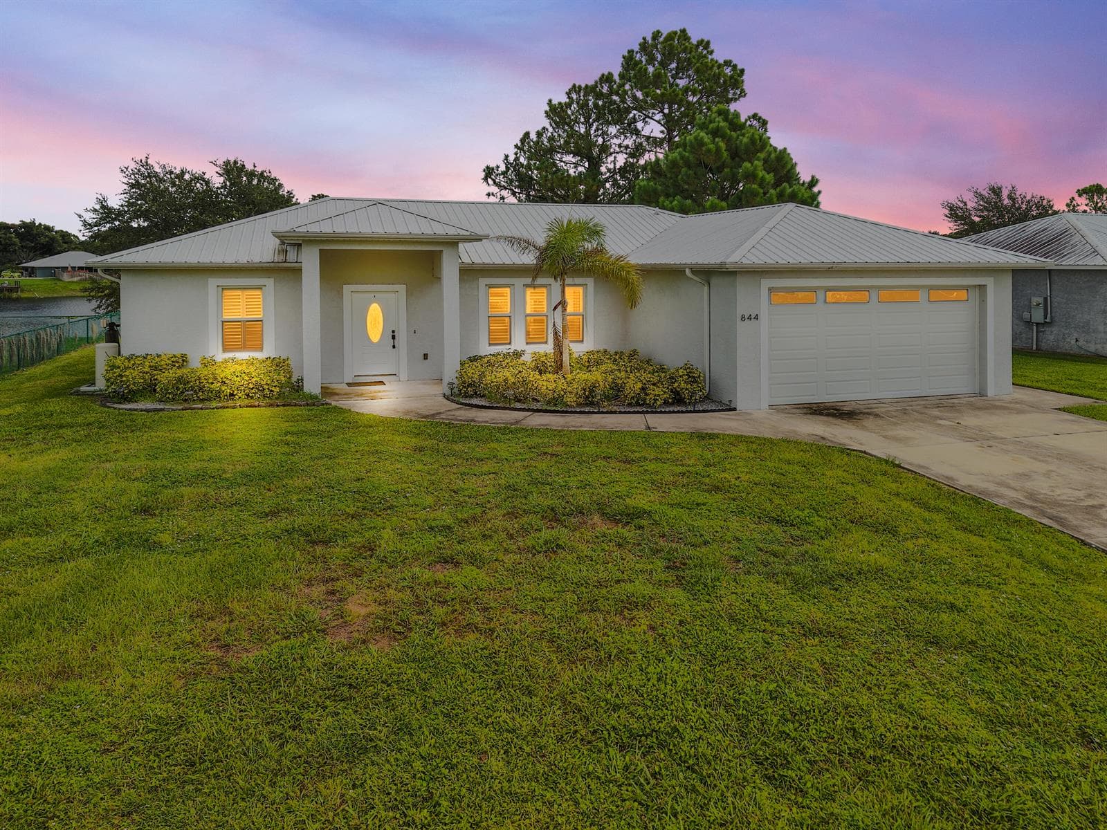844 LAKE BETTY Drive, Lake Placid, FL 33852 photo 3