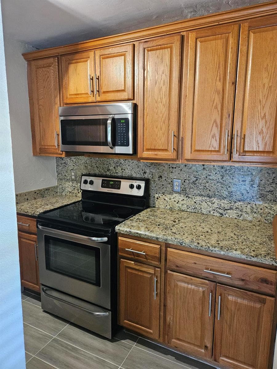 10035 WINDING LAKE Road # 102, Sunrise, FL 33351 photo 5