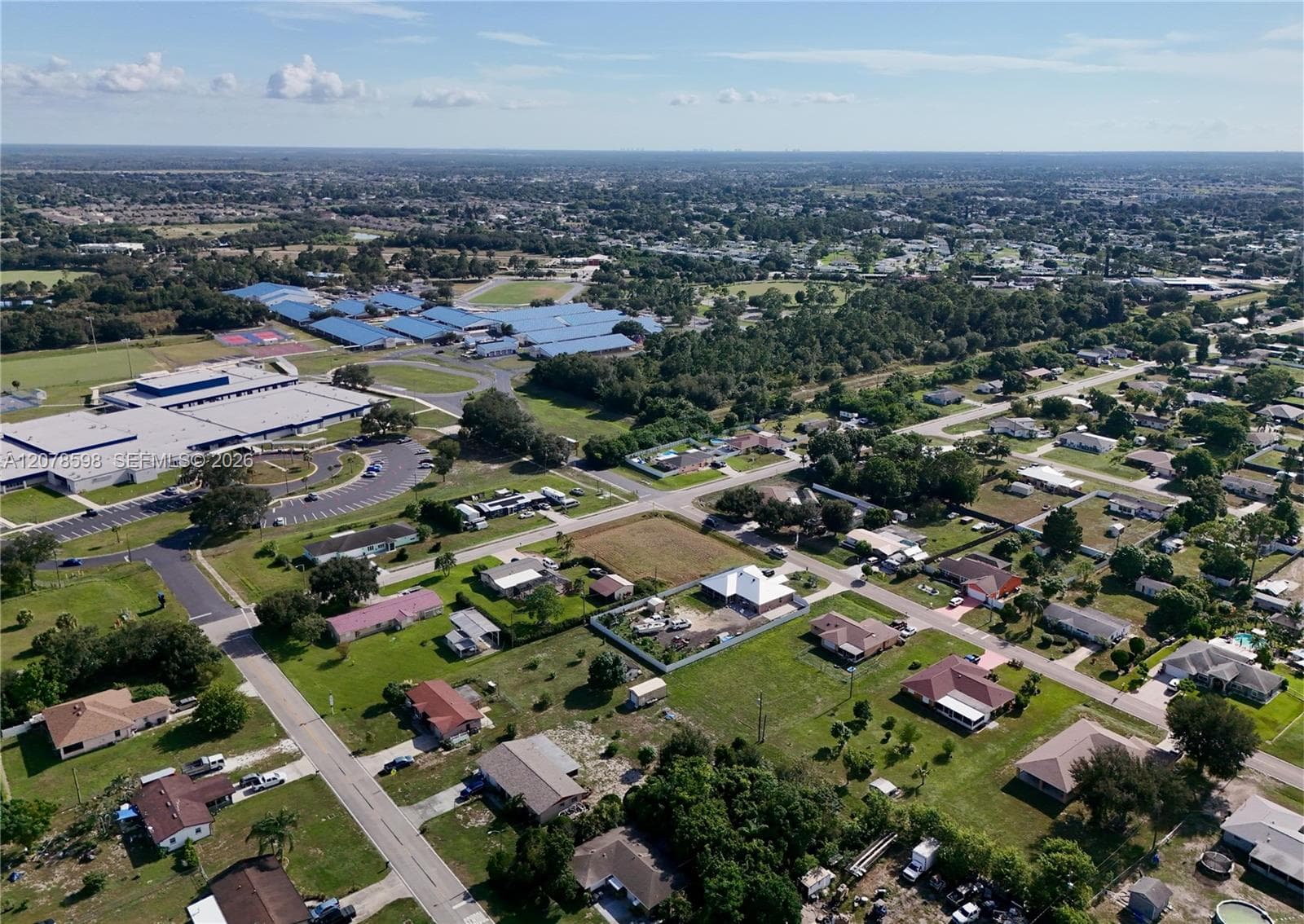 205 ARTHUR AVE, Lehigh Acres, FL 33936 photo 4