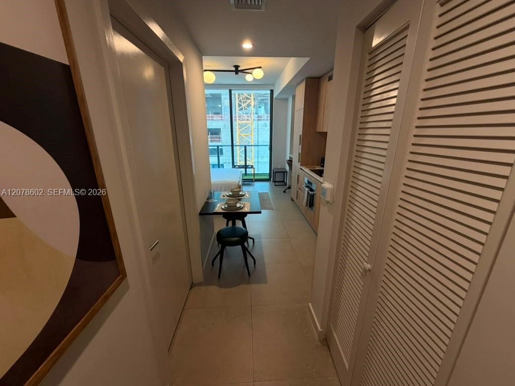 11 NE 6th ST # 1002, Miami, FL 33132 photo 4