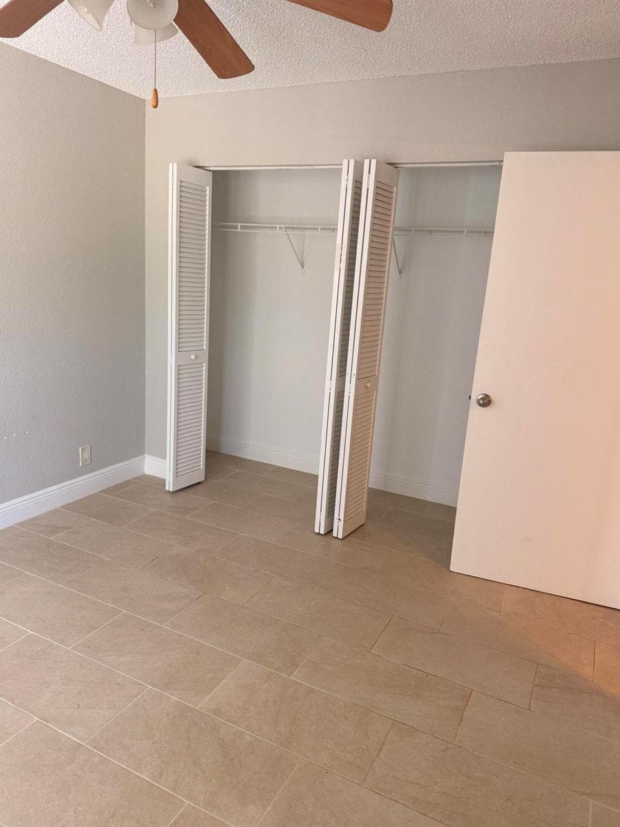 1440 LAKE CRYSTAL Drive # H, West Palm Beach, FL 33411 photo 3
