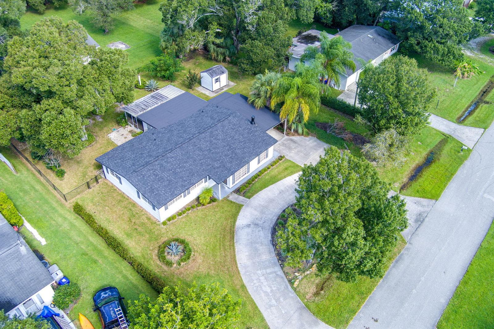875 28TH Avenue, Vero Beach, FL 32960 photo 4