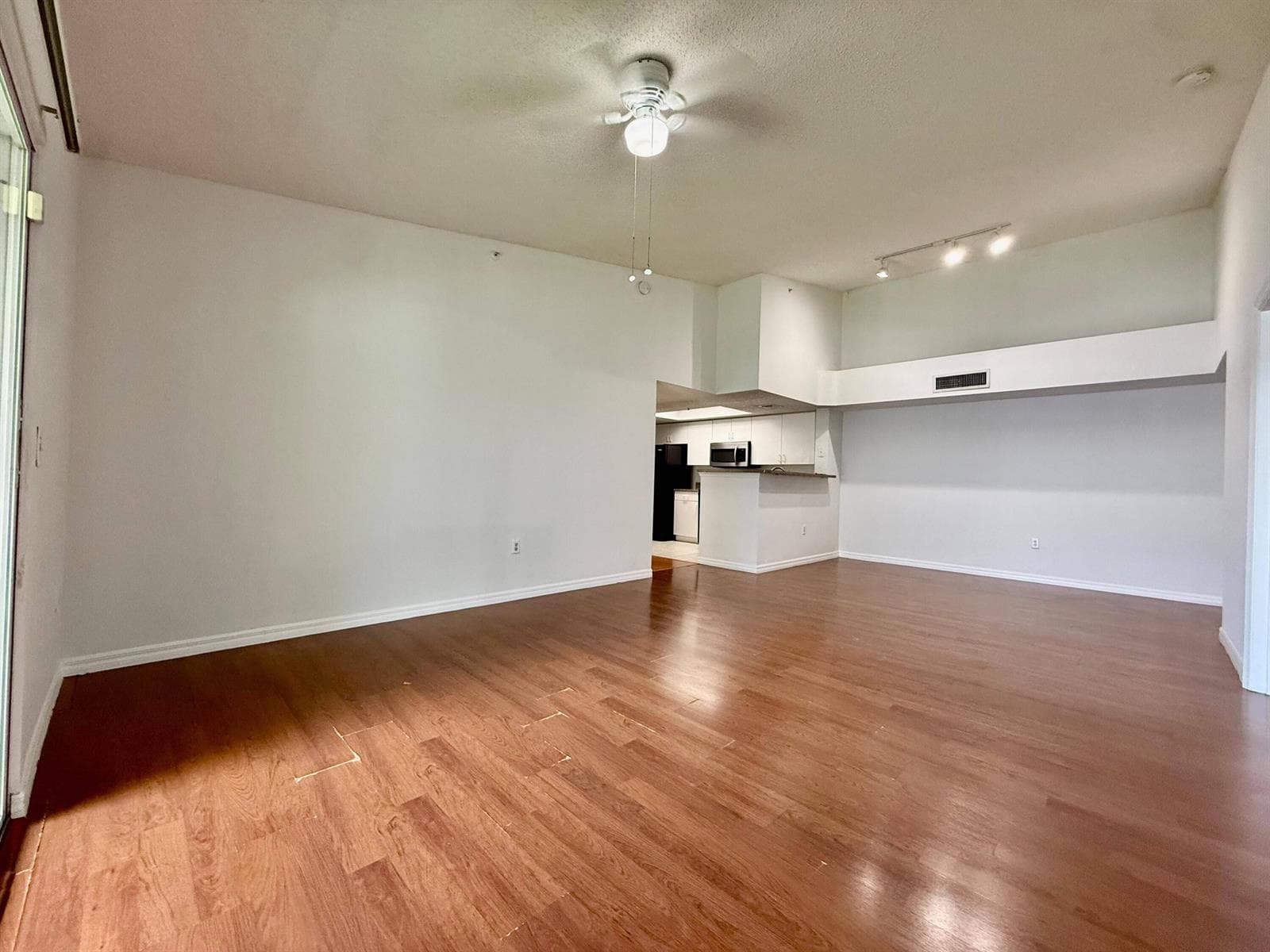 5041 Wiles Road # 9-208, Coconut Creek, FL 33073 photo 4
