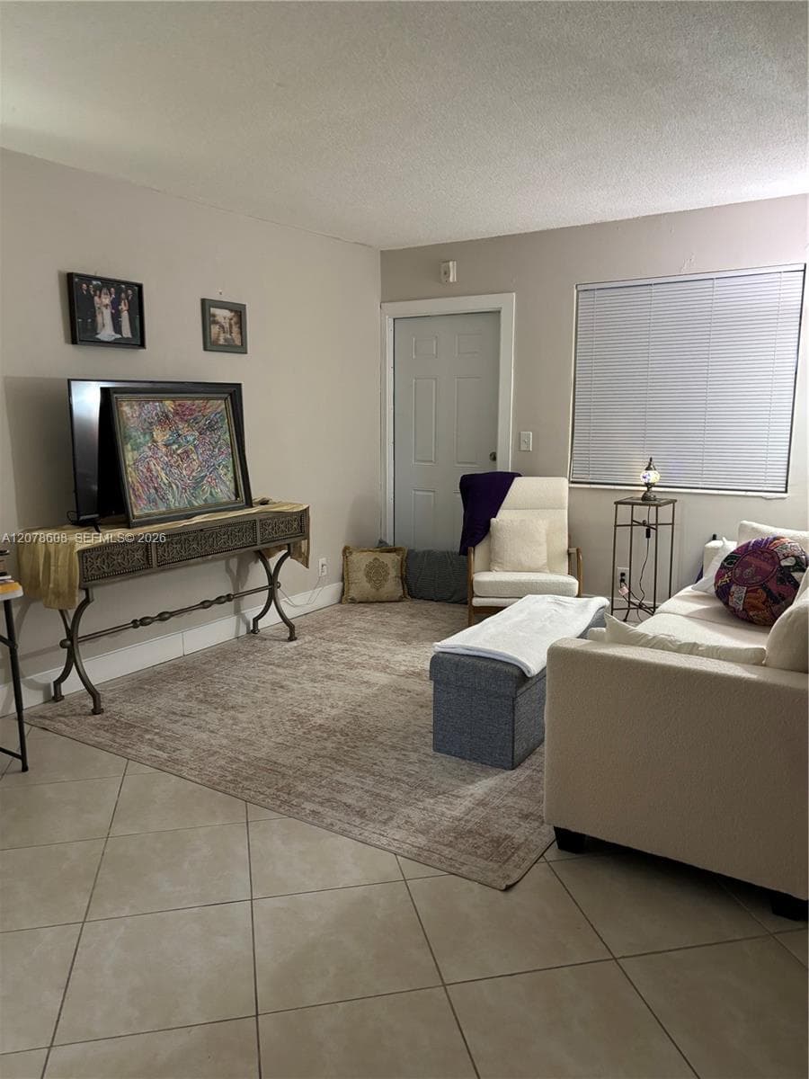 1100 NE 1st Ct # 102, Hallandale Beach, FL 33009 photo 2