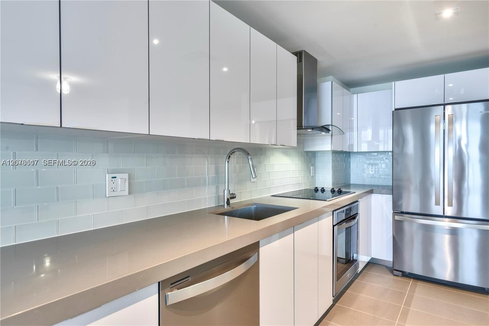 1600 NE 1st Ave # 1202, Miami, FL 33132 photo 4