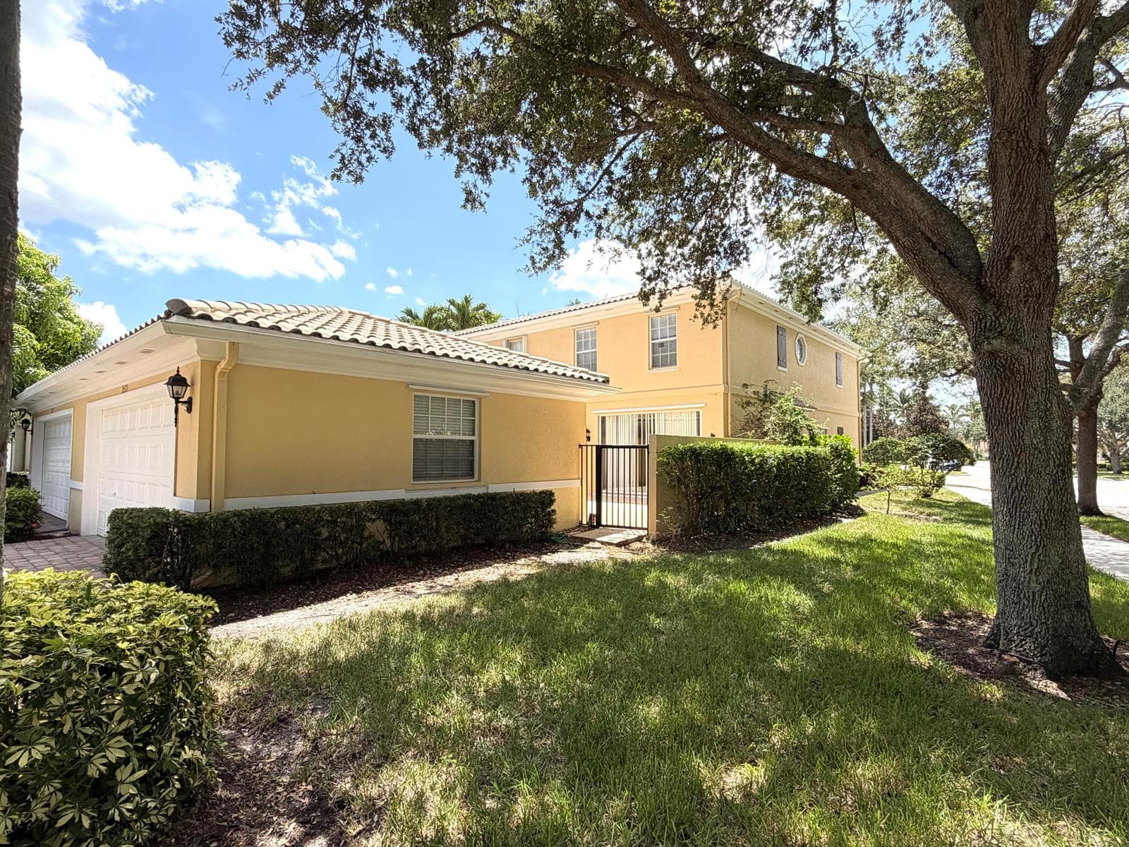 3503 Greenway Drive, Jupiter, FL 33458 photo 2
