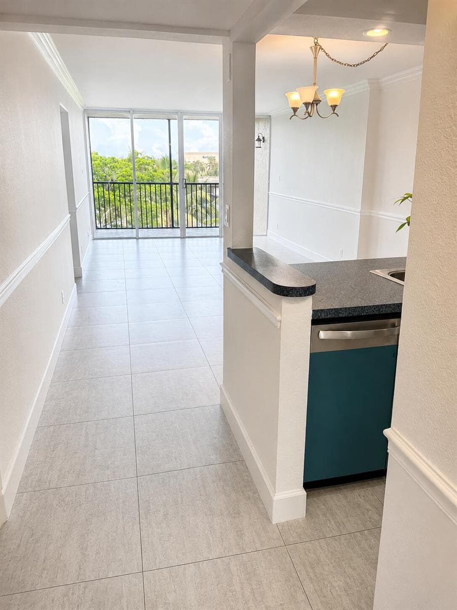 7 Royal Palm Way # 505, Boca Raton, FL 33432 photo 2