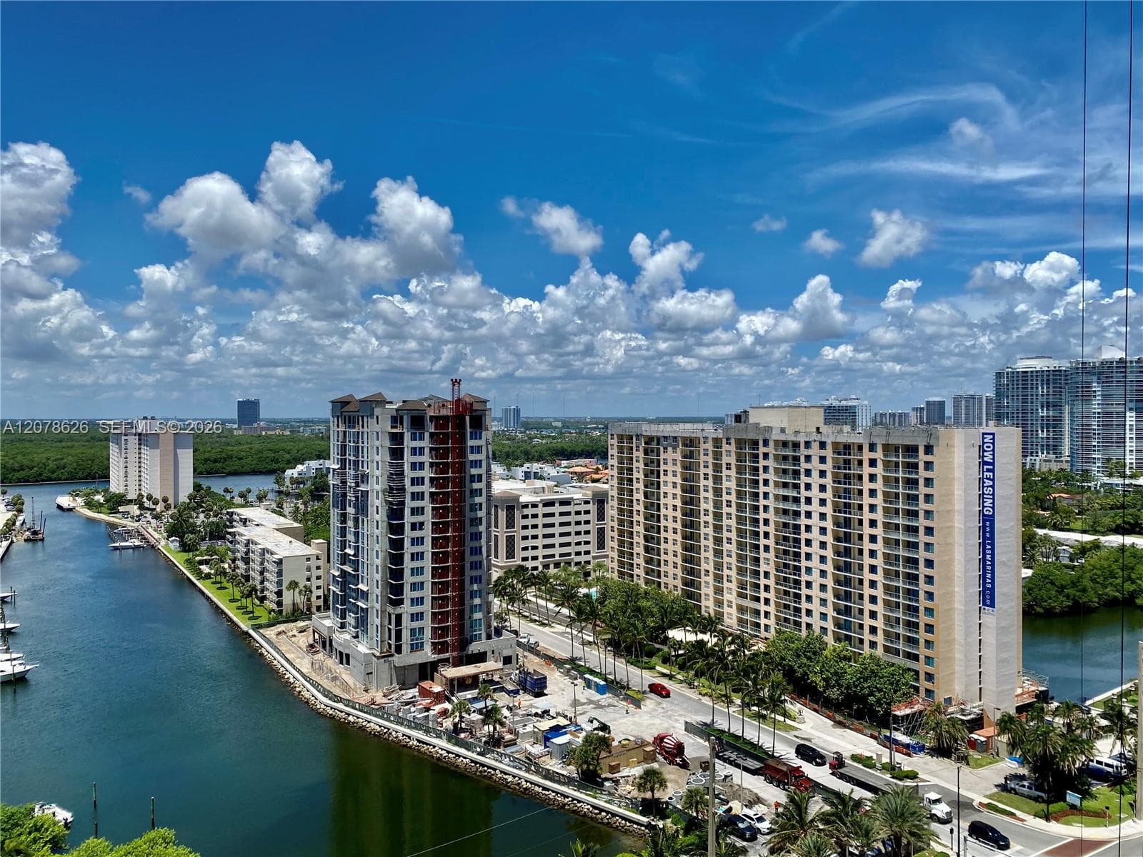 15811 Collins Ave # 1605, Sunny Isles Beach, FL 33160 photo 2