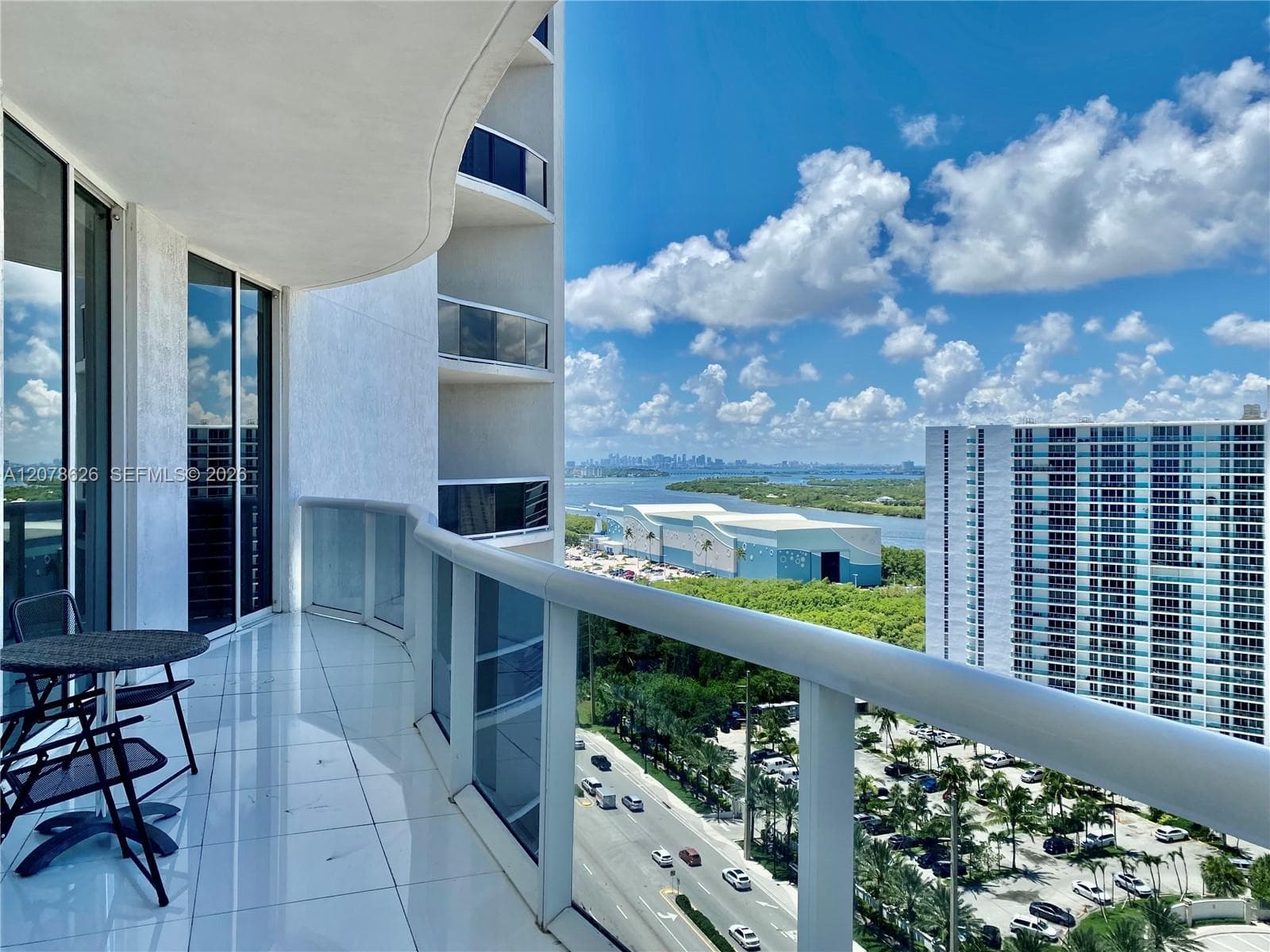 15811 Collins Ave # 1605, Sunny Isles Beach, FL 33160 photo 3