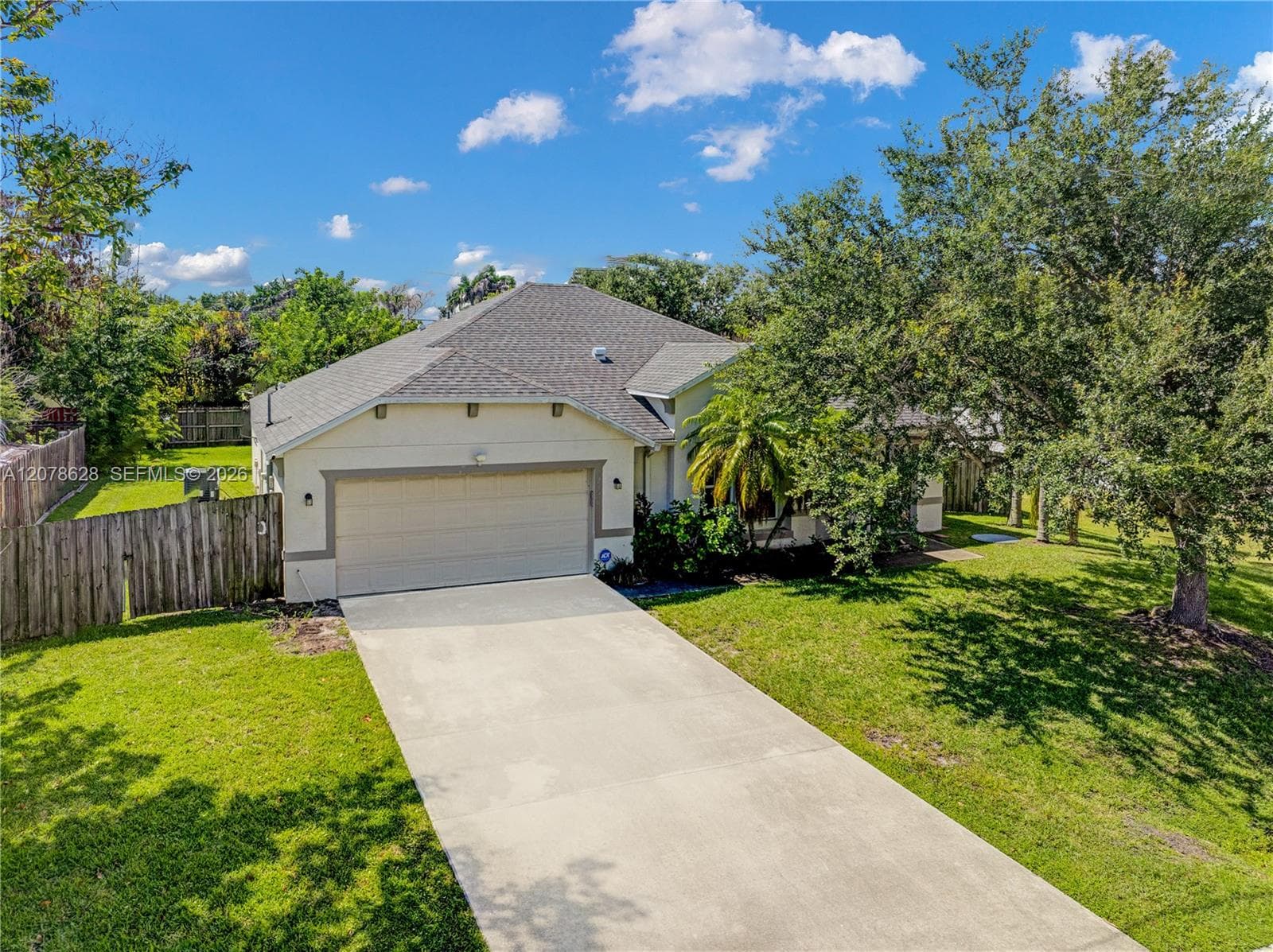2826 SE Melaleuca Blvd # 00, Port St. Lucie, FL 34952 photo 2