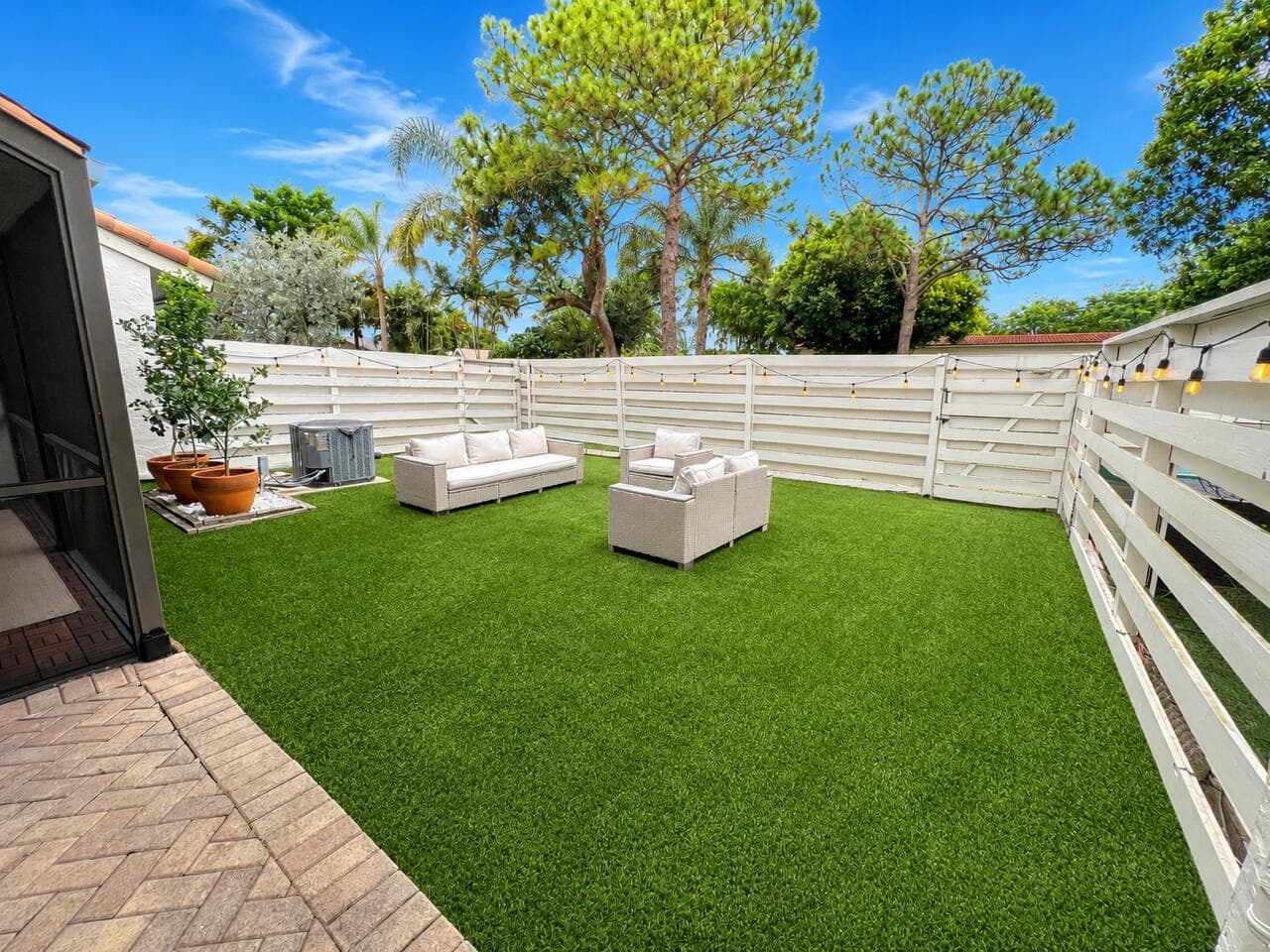 21596 Coronado Avenue, Boca Raton, FL 33433 photo 4
