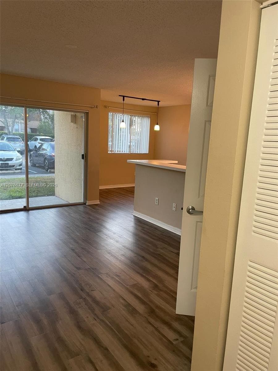2640 S University Dr # 113, Davie, FL 33328 photo 2