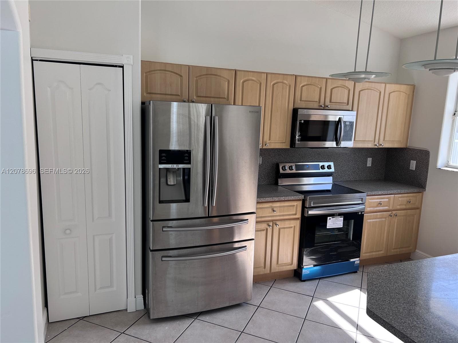 16147 SW 66th Ter # House, Miami, FL 33193 photo 2