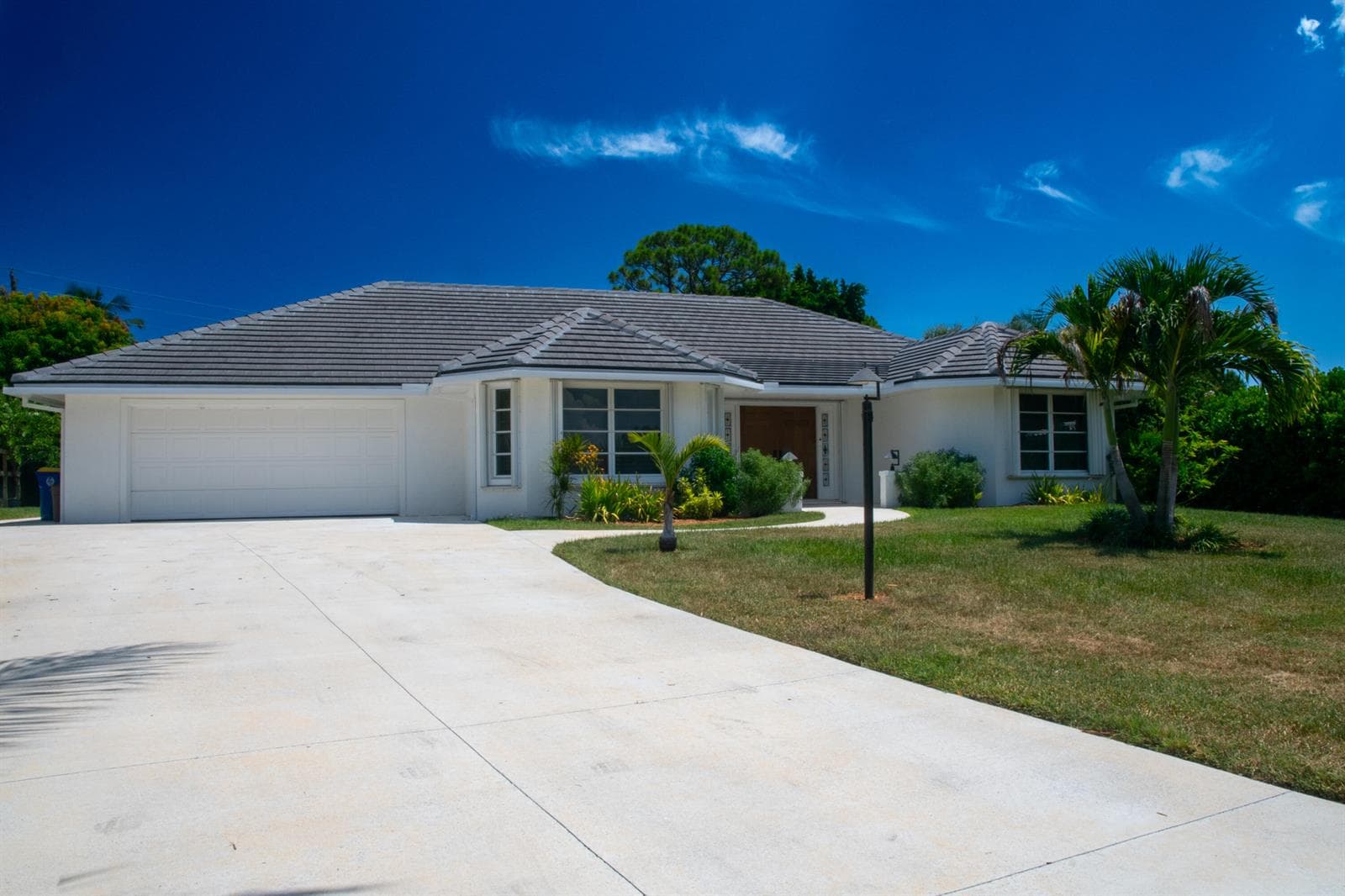 4185 SE FAIRWAY Court, Stuart, FL 34997 photo 2