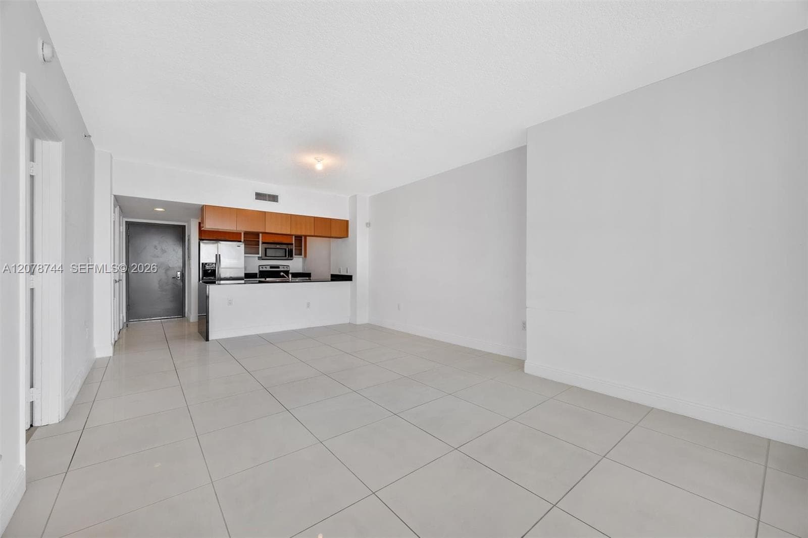 1750 N Bayshore Dr # 4011, Miami, FL 33132 photo 5