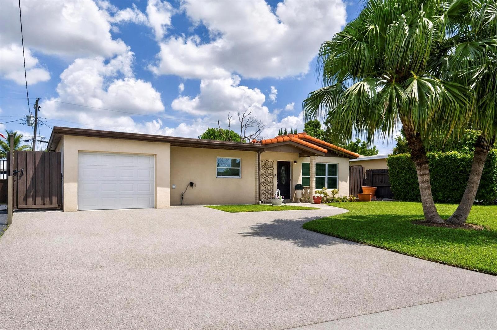 7961 N NORMANDY Street, Miramar, FL 33023 photo 4