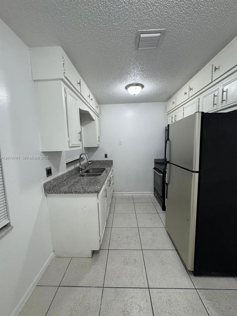 1746 N 3rd Ave N # 10, Lake Worth, FL 33460 photo 2