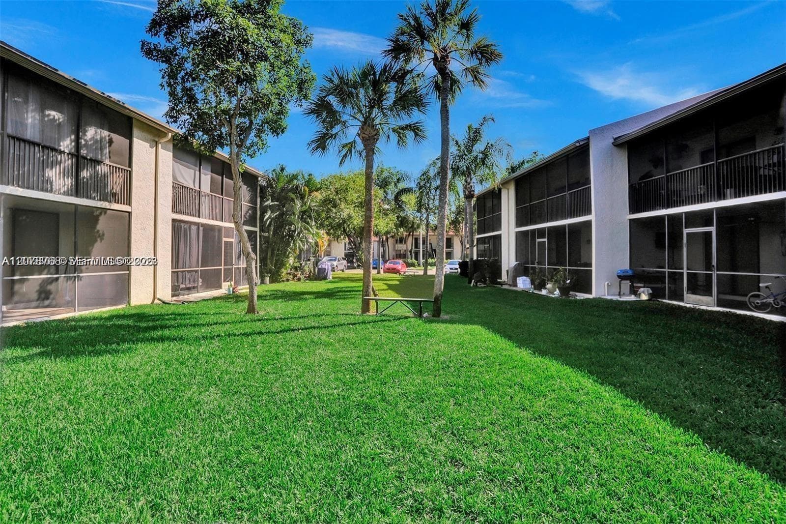 1258 S Military Trail # 813, Deerfield Beach, FL 33442 photo 2
