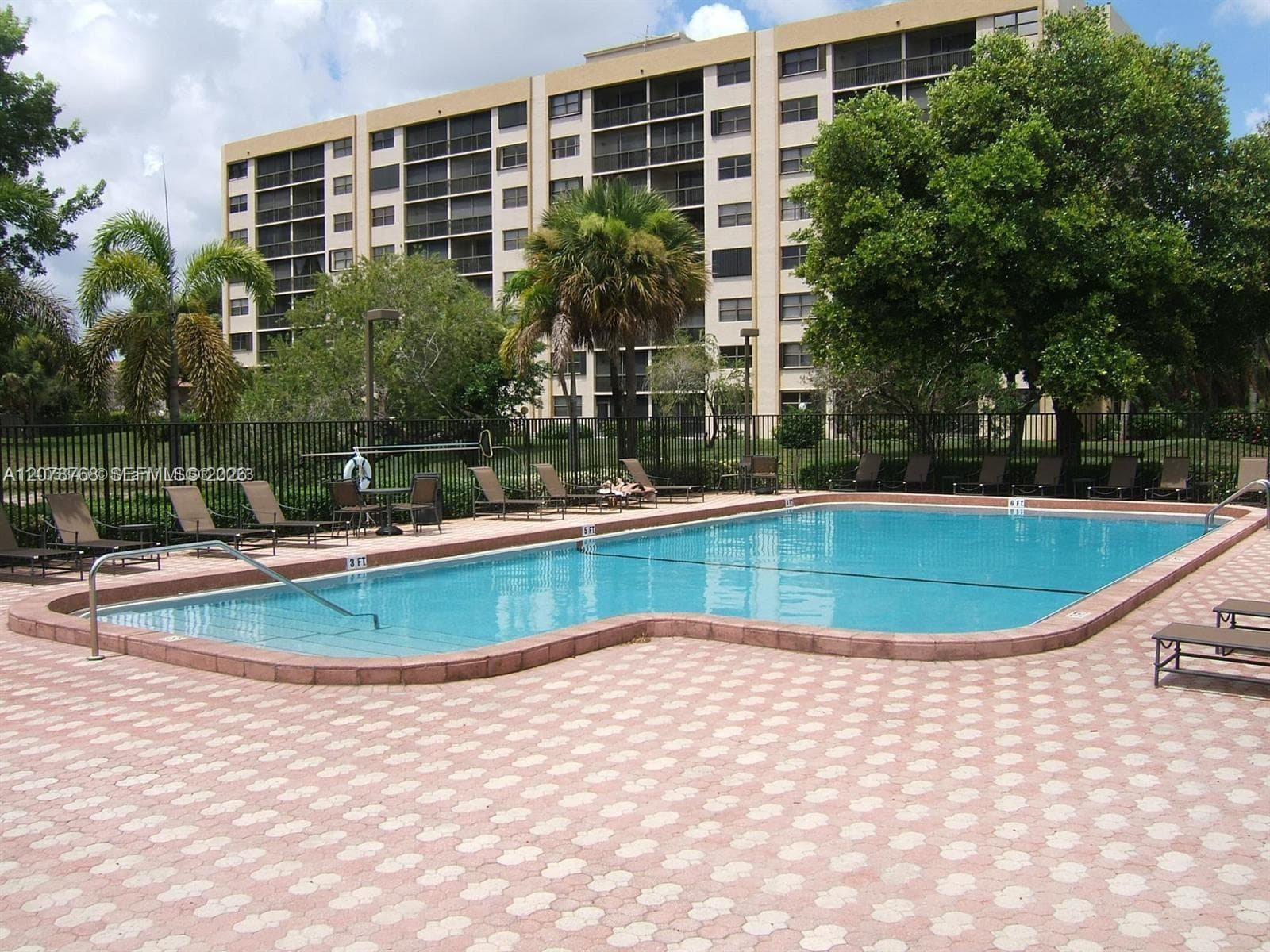 1258 S Military Trail # 813, Deerfield Beach, FL 33442 photo 4