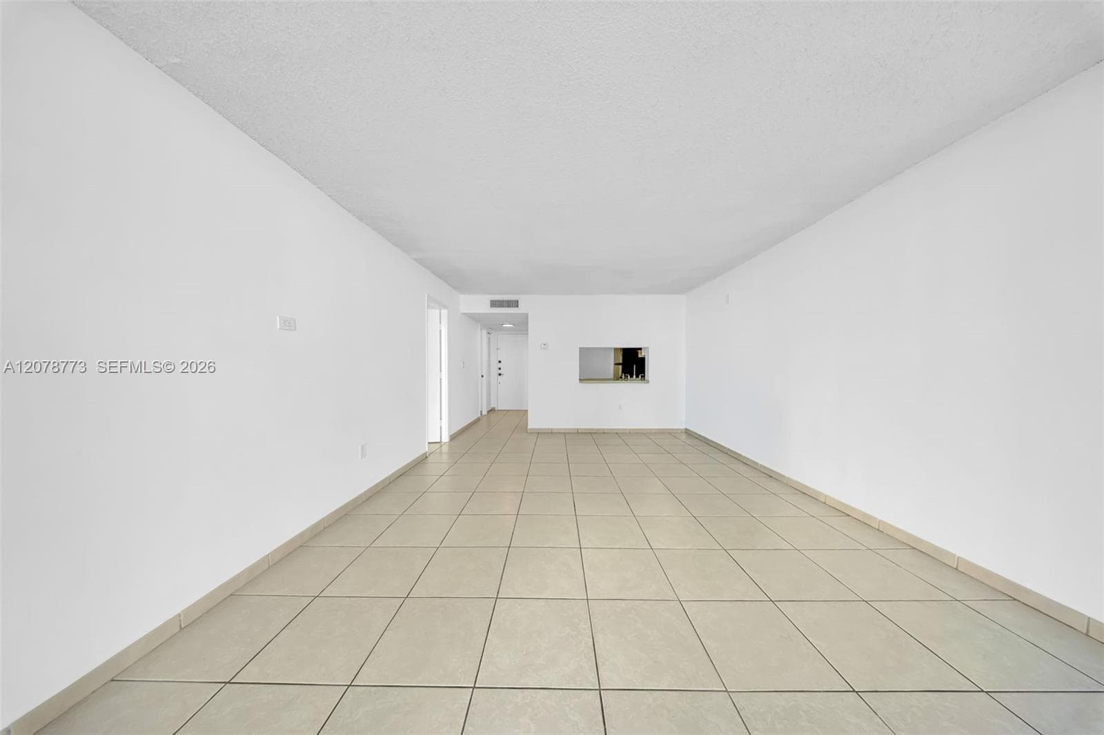 9360 Fontainebleau Blvd # 208, Miami, FL 33172 photo 5