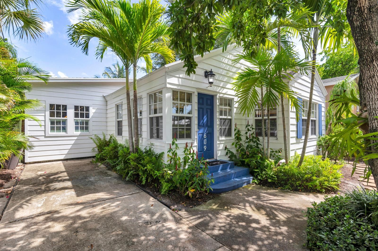 609 PALM Street, West Palm Beach, FL 33401 photo 2