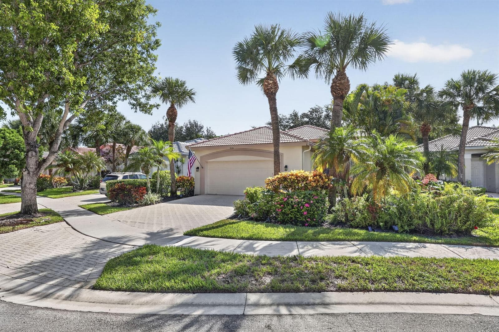 9106 BAY POINT Circle, West Palm Beach, FL 33411 photo 2