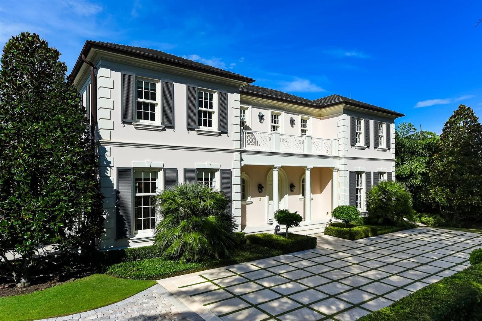 255 Wells Road, Palm Beach, FL 33480 photo 2