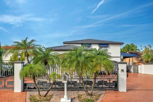 3750 SW 136th Ct, Miami, FL 33175 photo 2