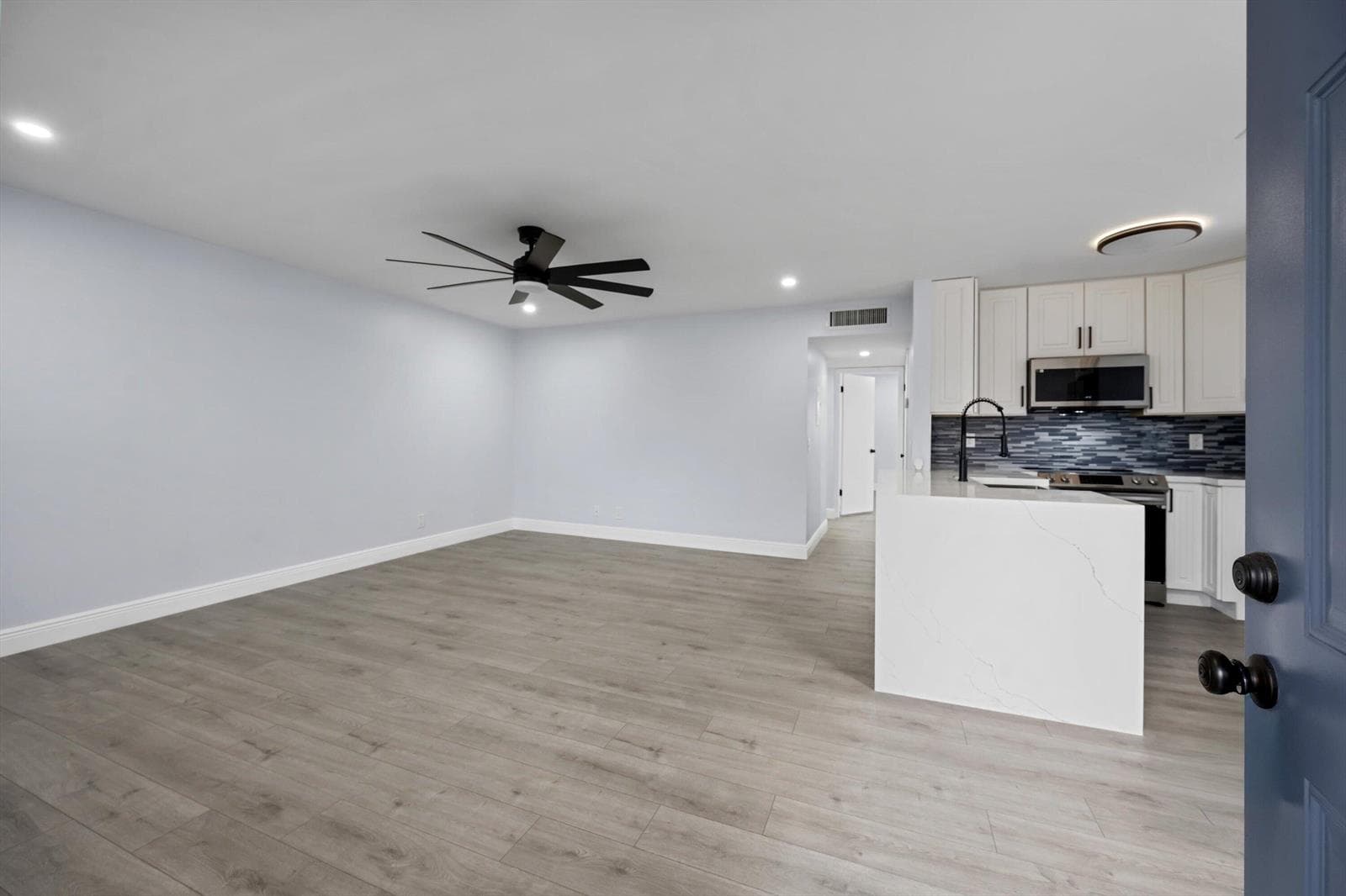 29 Burgundy Drive # A, Delray Beach, FL 33484 photo 2