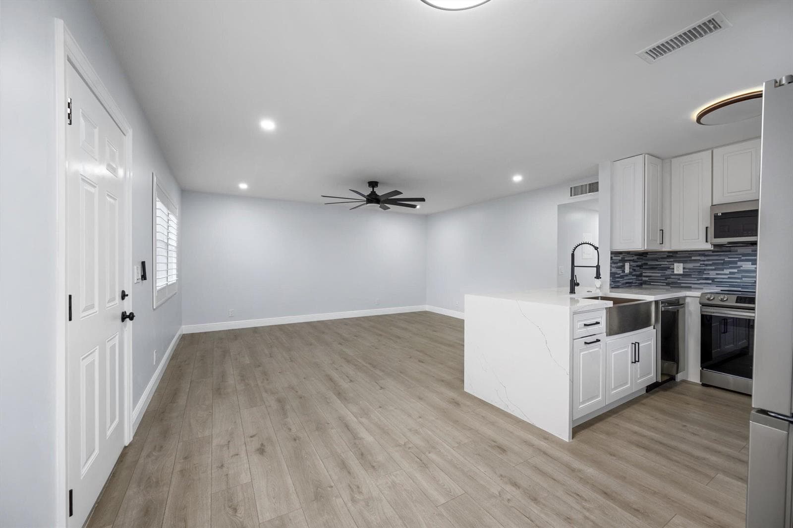 29 Burgundy Drive # A, Delray Beach, FL 33484 photo 3