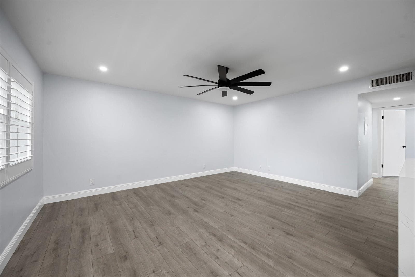29 Burgundy Drive # A, Delray Beach, FL 33484 photo 4