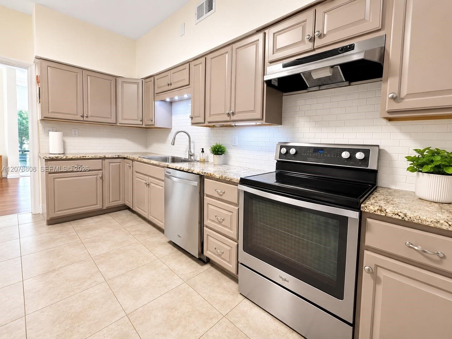 9400 E Bay Harbor Dr # 3, Bay Harbor Islands, FL 33154 photo 3
