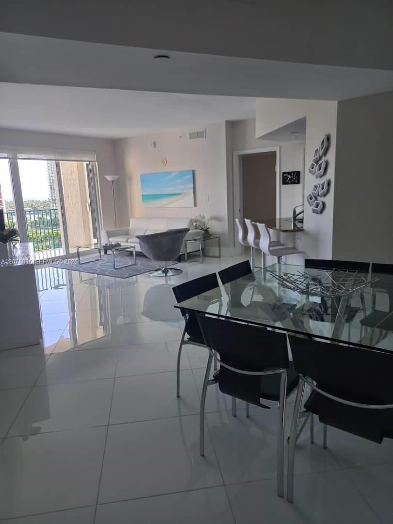 20000 E Country Club Dr # 1212, Aventura, FL 33180 photo 3